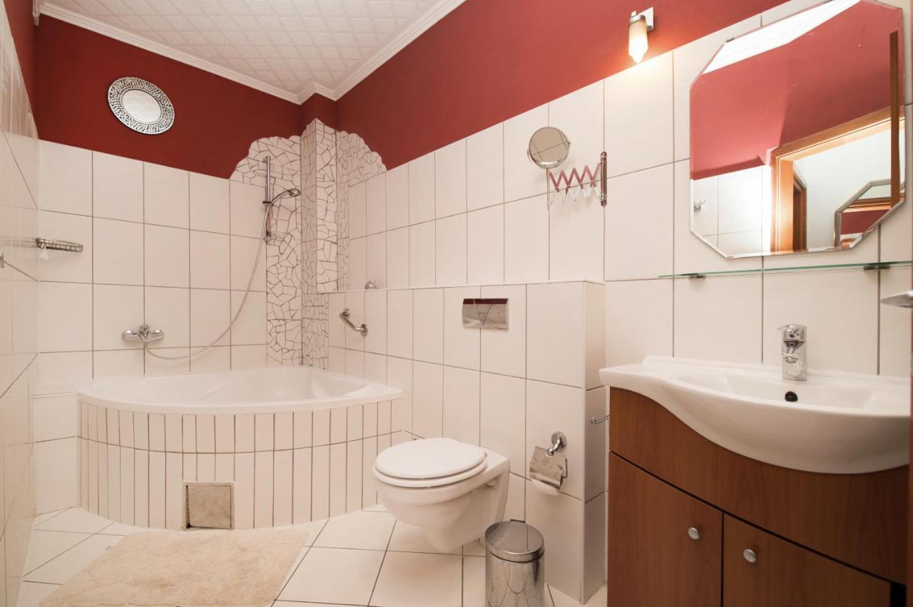 Apartman Mediterraneo Supetar Luaran gambar